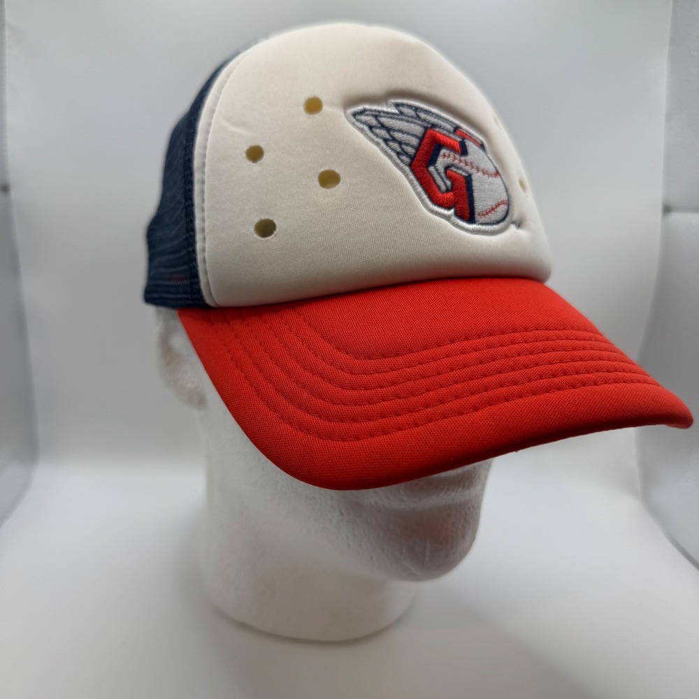 Melonwear OSFA Trucker Hat Unisex White Navy Red Cleveland Guardians MLB Cap